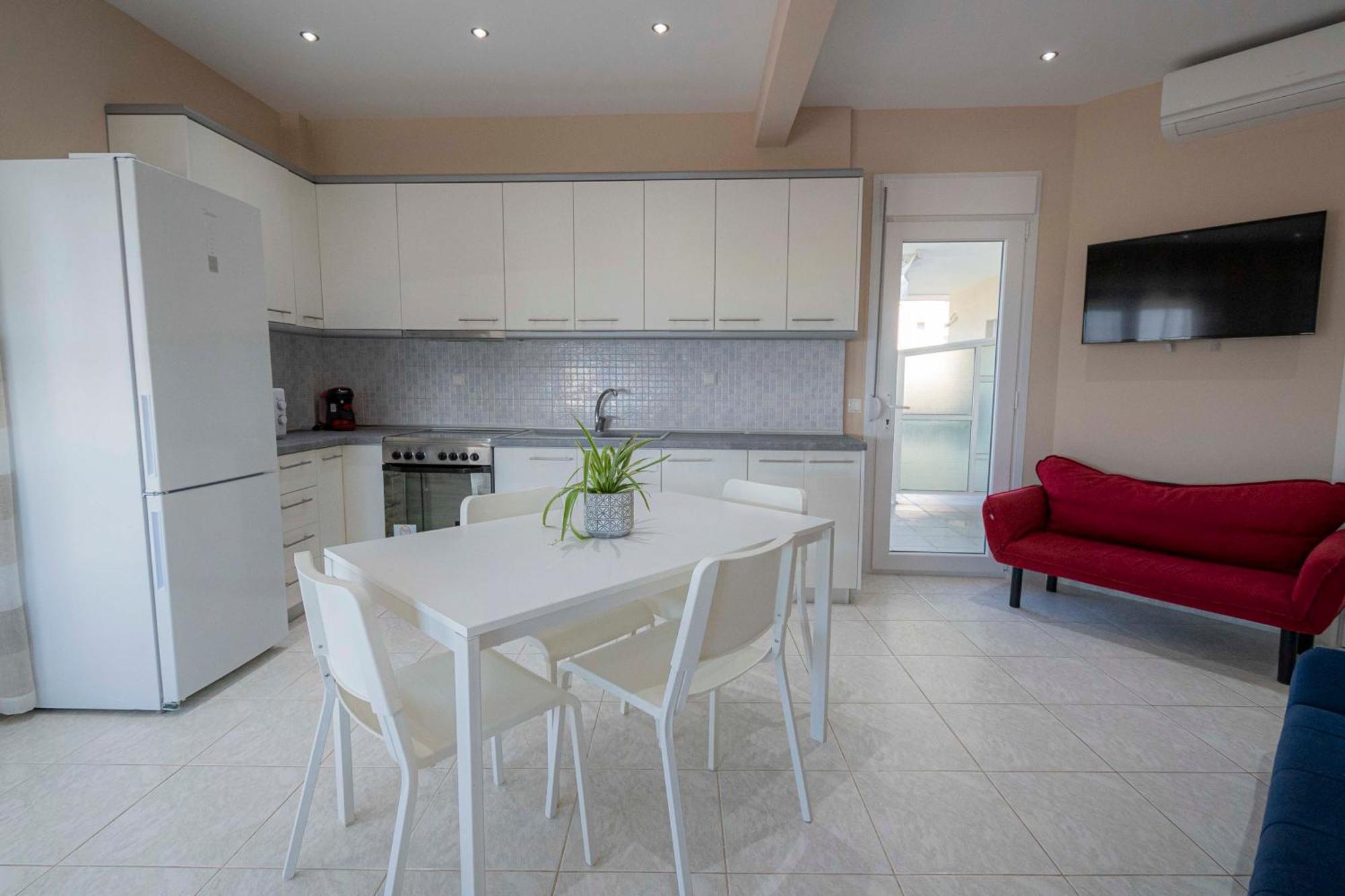 Sabbia Apartments Seafront By Rentalspro Services - Nea Moudania Halkidiki Bagian luar foto